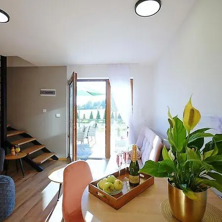 Comfortable Terraced House, *