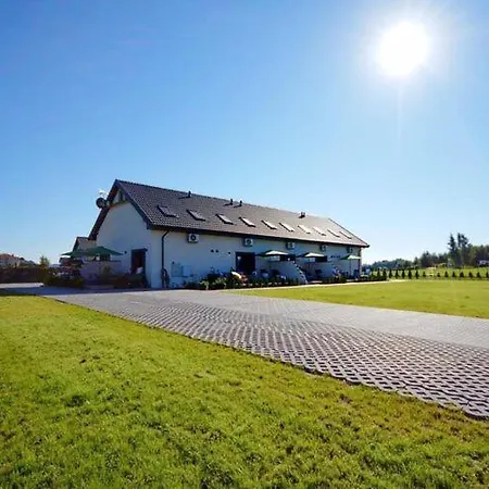 Prázdninový dům Comfortable And Spacious Home, Mielenko